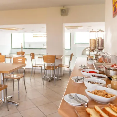 Ξενοδοχείο Ageri 3*