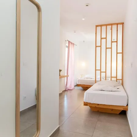 Hotel Ageri 3*