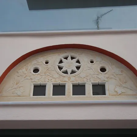Hotel Ageri 3*